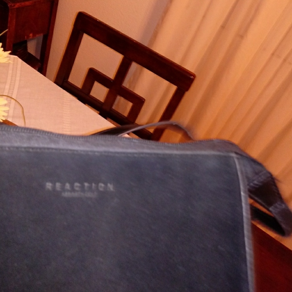 Purse - Picture 2 of 3